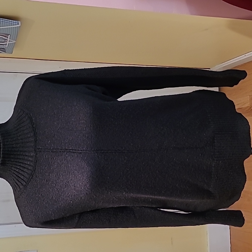 Women's sweater by Loft, size M